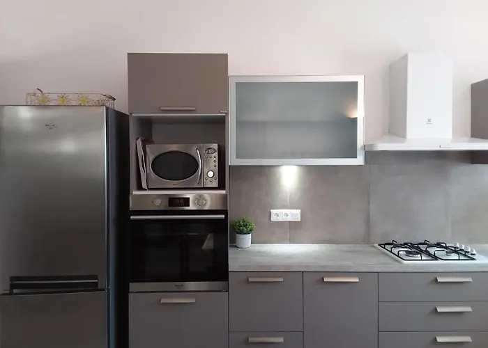 10 Casa Scaledda 3 Etoiles 度假居 维琪奥港